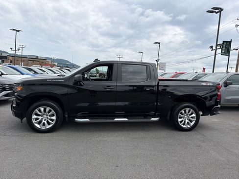 Used 2024 Chevrolet Silverado 1500 Custom AWD/4WD image 11