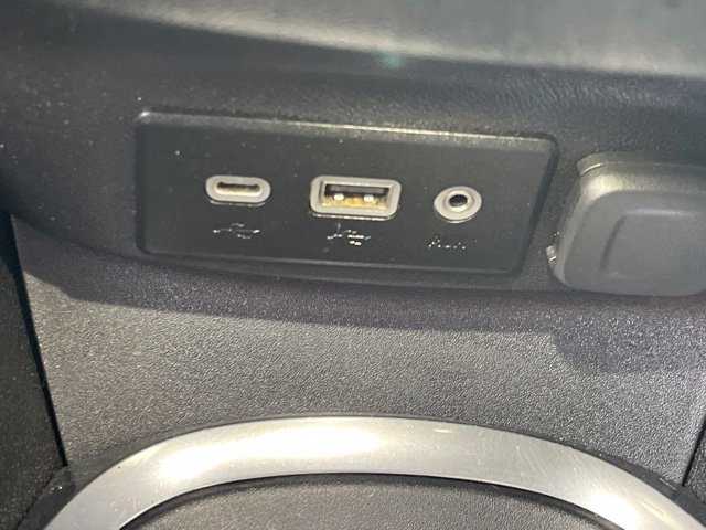 Used 2021 Chevrolet Malibu LT FWD image 34