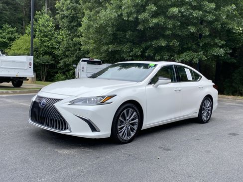 Used 2020 Lexus ES 300h w/ Premium Package FWD image 5