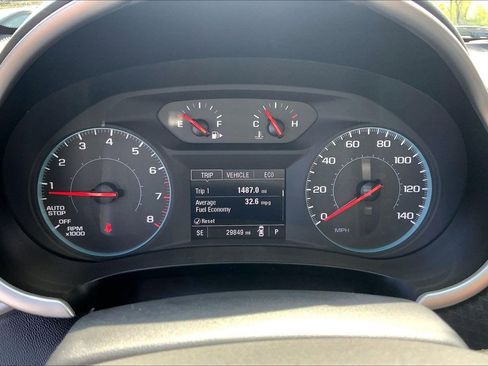 Used 2023 Chevrolet Malibu LS FWD image 24