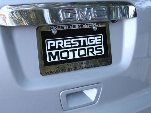 Used 2010 GMC Acadia SLE image 35