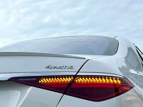 Certified 2024 Mercedes-Benz S 580e 4MATIC Sedan image 12