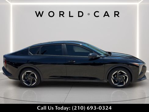 Certified 2025 Kia K4 EX FWD image 8