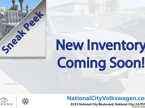 Used 2023 Toyota Tacoma TRD Off-Road image 1