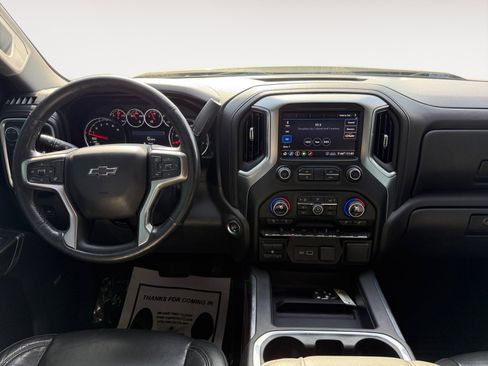 Used 2020 Chevrolet Silverado 1500 RST w/ All-Star Edition image 10