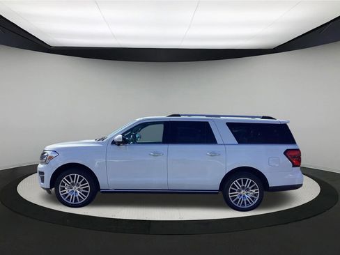 Used 2023 Ford Expedition Max Limited AWD/4WD image 5
