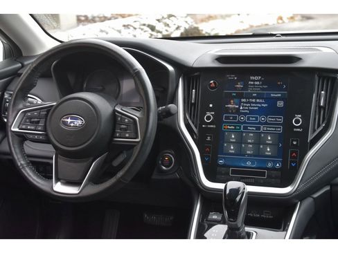 Used 2023 Subaru Outback Limited image 18