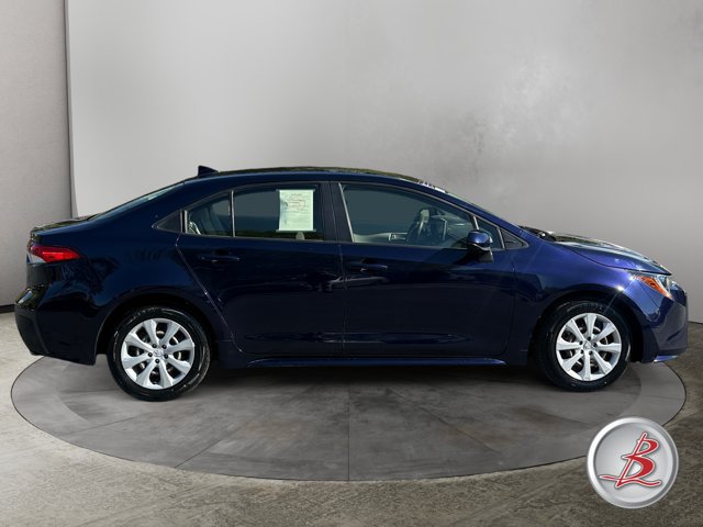 Used 2020 Toyota Corolla LE w/ Carpet Mat Package (TMS) FWD image 8