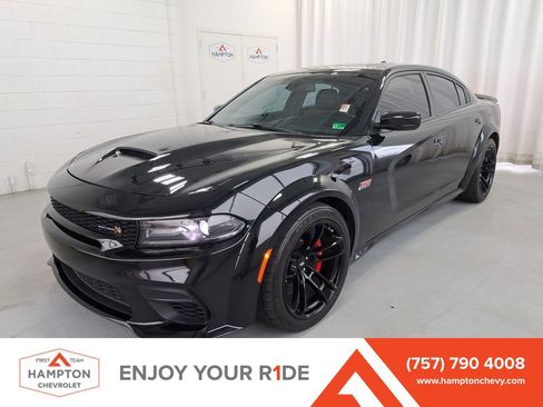 Used 2021 Dodge Charger Scat Pack image 1