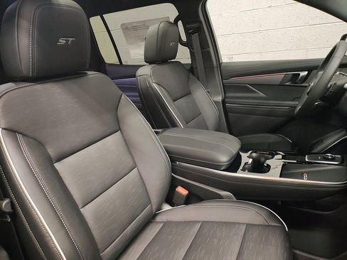 New 2026 Buick Enclave Sport Touring w/ Power Package image 10