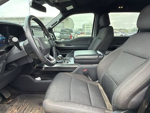 Used 2021 Ford F150 XLT w/ Equipment Group 302A High image 4