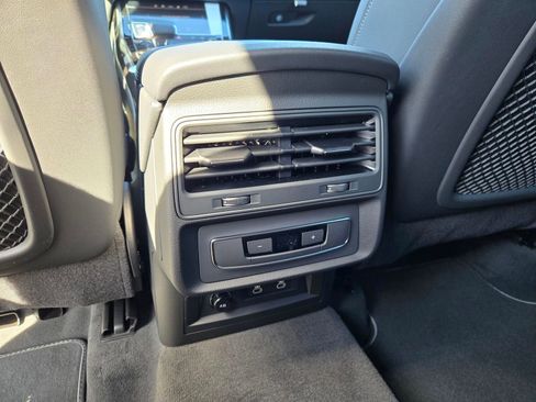 New 2026 Audi Q7 2.0T Premium AWD/4WD image 11