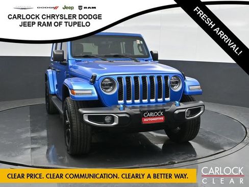 Used 2022 Jeep Wrangler Sahara image 6