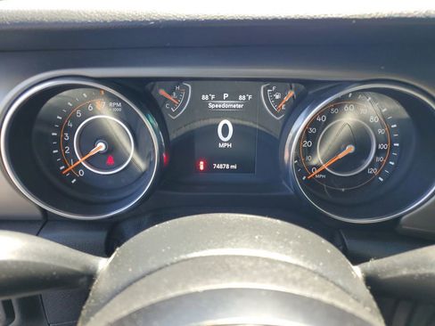 Used 2019 Jeep Wrangler Unlimited Sport AWD/4WD image 13