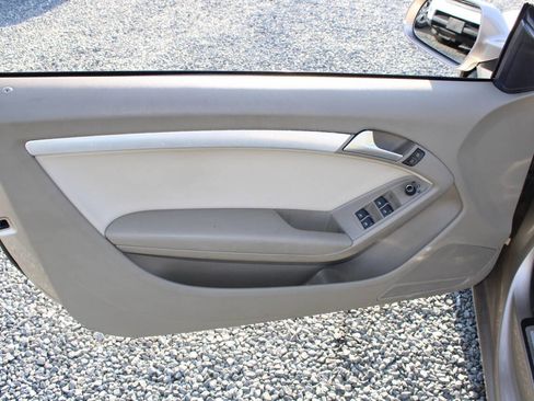 Used 2011 Audi A5 2.0T Premium Plus w/ Premium Plus Pkg image 27