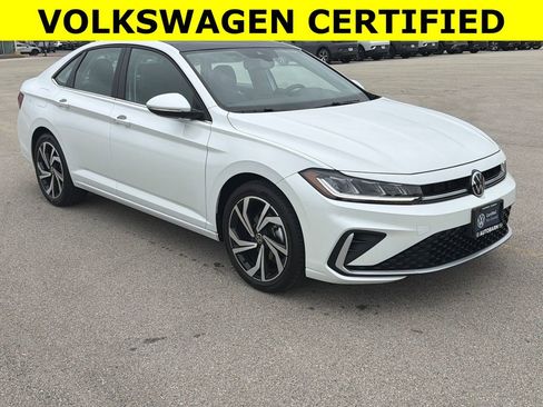 Certified 2025 Volkswagen Jetta SEL FWD image 1