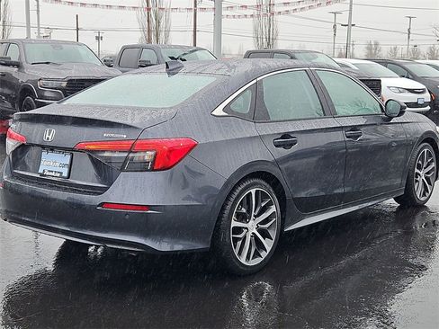 Used 2024 Honda Civic Touring image 6