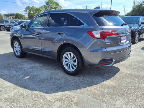 Used 2018 Acura RDX FWD image 3