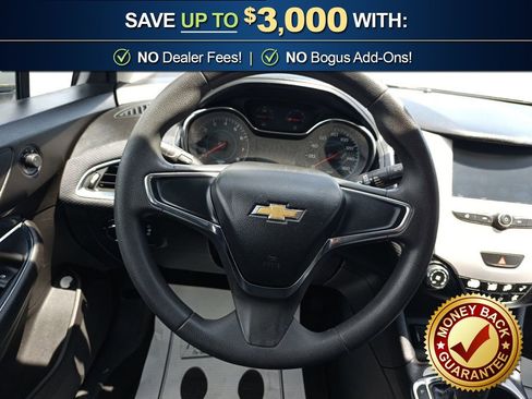 Used 2017 Chevrolet Cruze LS FWD image 18