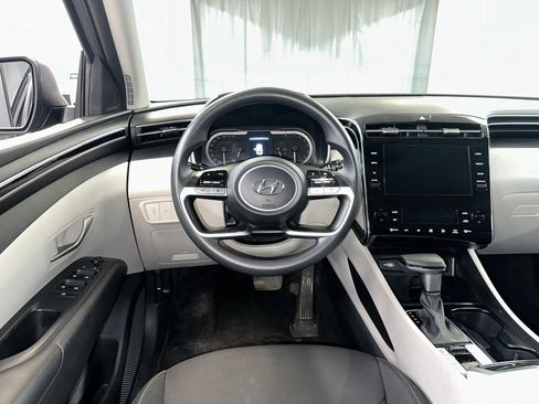 Used 2024 Hyundai Tucson SEL AWD/4WD image 2