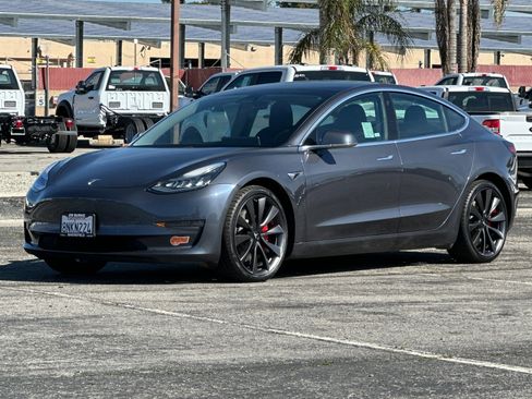 Used 2020 Tesla Model 3 Performance image 8