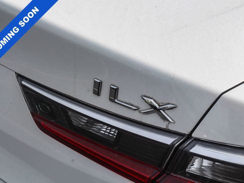 Used 2020 Acura ILX w/ Premium Package image 11