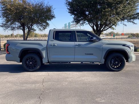 New 2026 Toyota Tundra Limited image 4