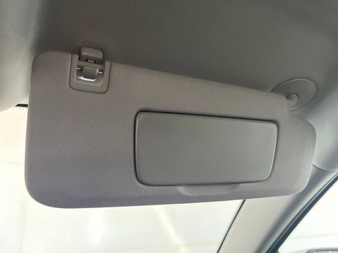 Used 2023 Chevrolet Equinox Premier AWD/4WD image 79