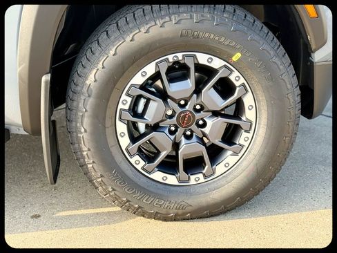 New 2026 Nissan Frontier Pro-X image 12