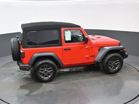 Used 2024 Jeep Wrangler Sport S image 36