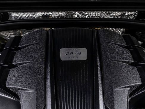 Used 2021 Porsche Macan GTS image 45