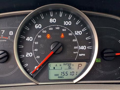 Used 2014 Toyota RAV4 XLE AWD/4WD image 25