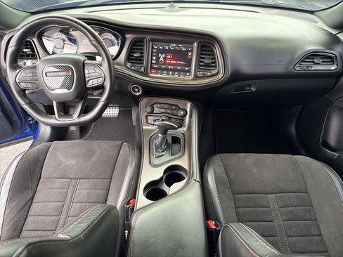 Used 2020 Dodge Challenger R/T image 28