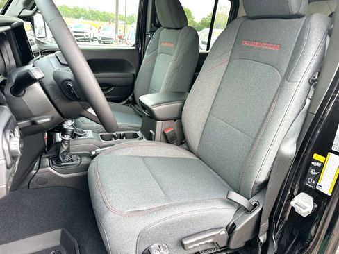 New 2026 Jeep Wrangler Unlimited Rubicon AWD/4WD image 17