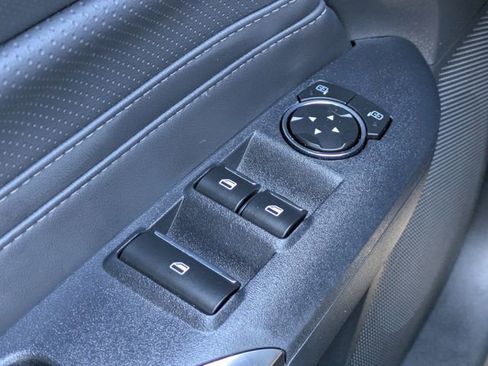 Used 2025 Ford Mustang Premium RWD image 19