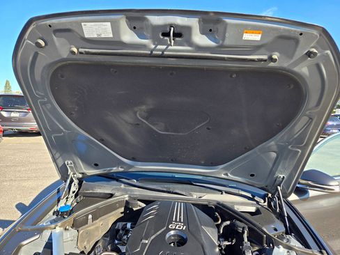 Used 2023 Genesis G70 2.0T image 64