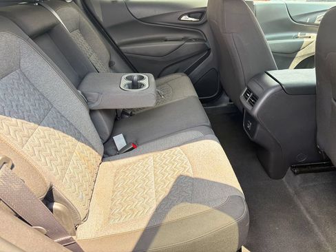 Used 2024 Chevrolet Equinox LT AWD/4WD image 25