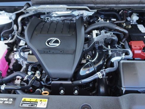Used 2025 Lexus RX 350 Premium w/ Convenience Package FWD image 35