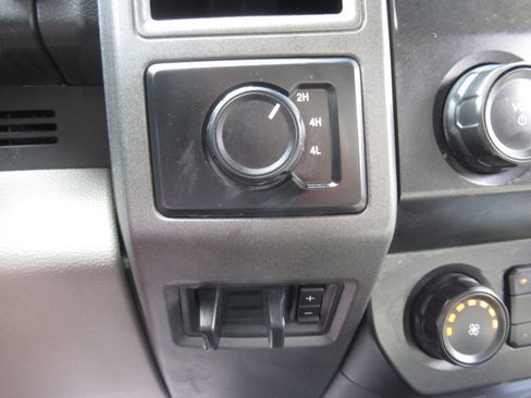 Used 2021 Ford F350 XL w/ Power Equipment Group image 22