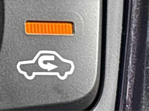 Used 2022 Nissan Maxima SV w/ Floor Mat Group image 30