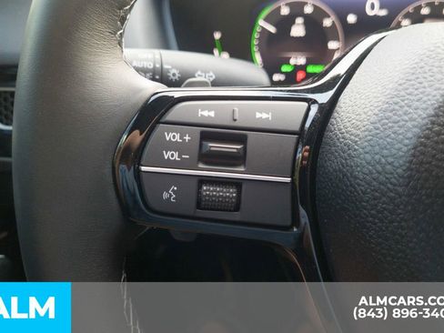 Used 2025 Honda Civic Sport image 15