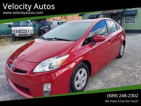Used 2011 Toyota Prius Two image 1