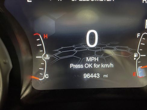 Used 2019 Jeep Compass Latitude w/ Popular Equipment Group image 28