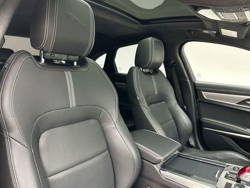 Used 2021 Jaguar XF R-Dynamic SE image 6