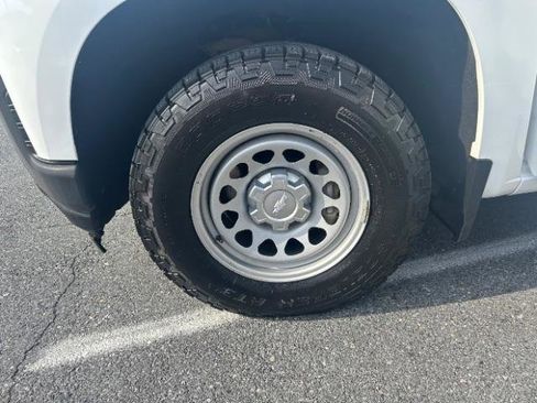 Used 2020 Chevrolet Silverado 1500 W/T image 11