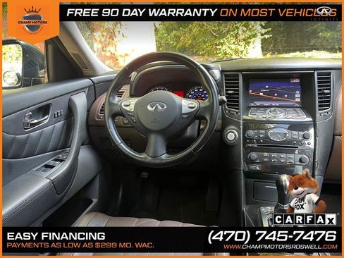 Used 2011 INFINITI FX35 w/ Premium Pkg image 30