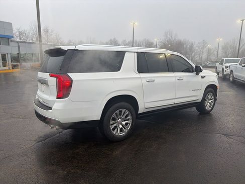 Certified 2022 GMC Yukon XL Denali image 4