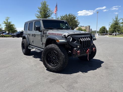 Used 2021 Jeep Wrangler Unlimited Rubicon AWD/4WD image 2