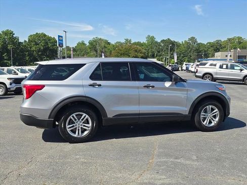 Used 2022 Ford Explorer 4WD image 4