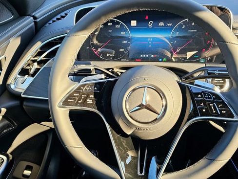 New 2026 Mercedes-Benz E 450 4MATIC Sedan image 27